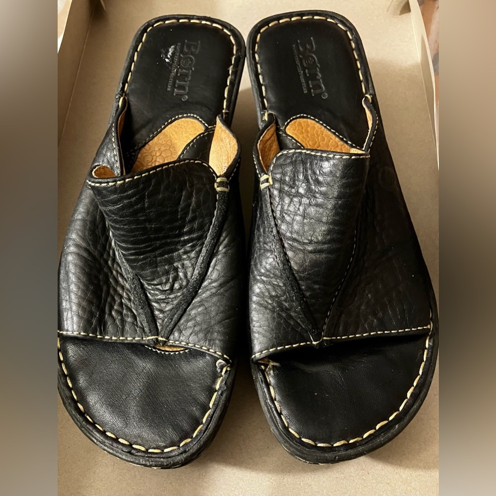 Born Black Leather Sandals 6 36.5